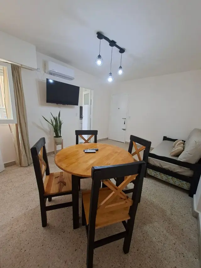 Departamento de 2 ambientes en alquiler en Centro