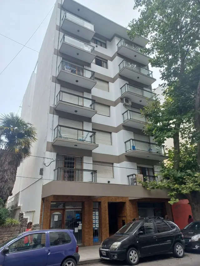 Departamento de 2 ambientes en venta en Centro