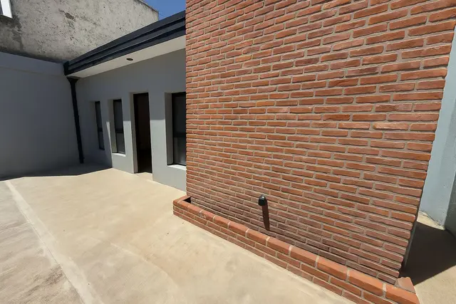 Casa de 3 ambientes en venta en FUNES Y SAN LORENZO
