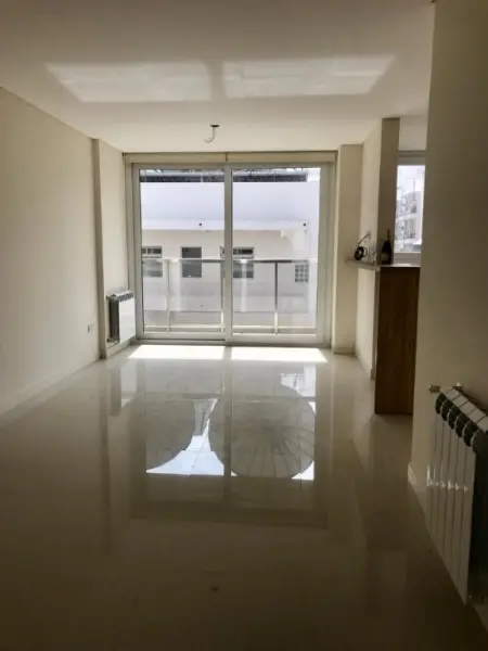 Departamento de 2 ambientes en venta en LA PERLA