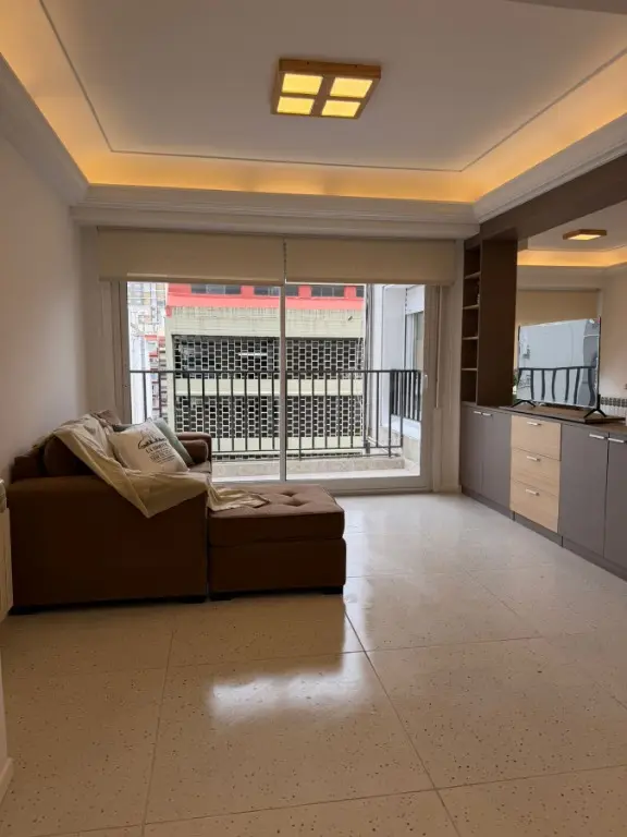 Departamento de 4 ambientes en venta en Centro