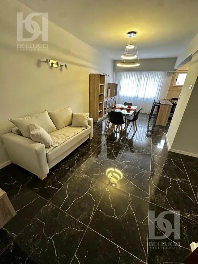 Departamento de 2 ambientes en venta en Área Centro