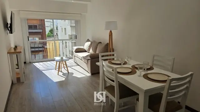 Departamento de 3 ambientes en venta en Plaza Mitre
