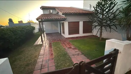 Casa de 4 ambientes en venta en Mar del Plata