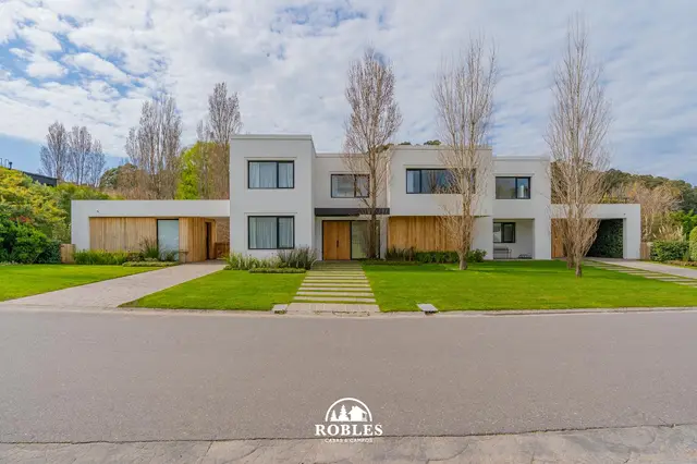 Casa en venta en PARQUE CAMET