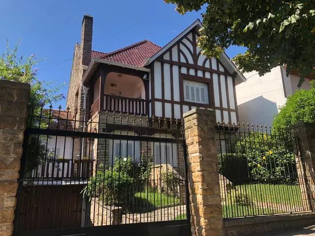 Casa de 5 ambientes en venta en LOMAS DE STELLA MARIS