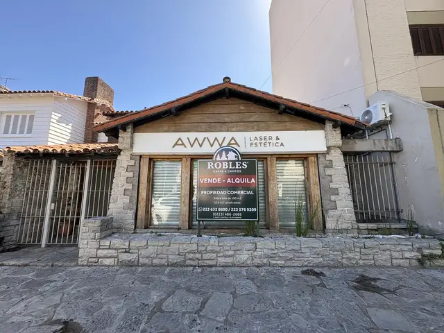 Local de 4 ambientes en venta en ESTACION TERMINAL (ALDREY)