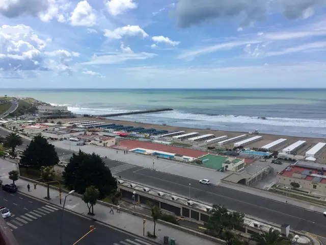 Departamento de 4 ambientes en venta en LEANDRO N. ALEM