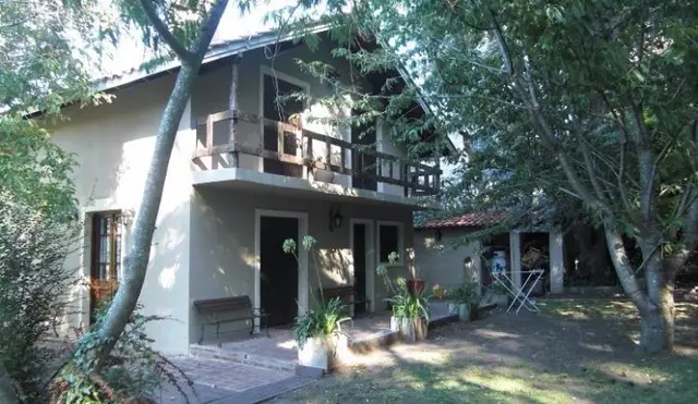 Casa de 7 ambientes en venta en SIERRA DE LOS PADRES