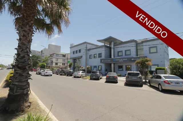 Local en venta en PARQUE LURO