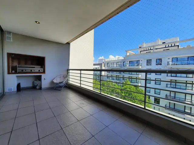 Departamento de 3 ambientes en venta en LOS TRONCOS