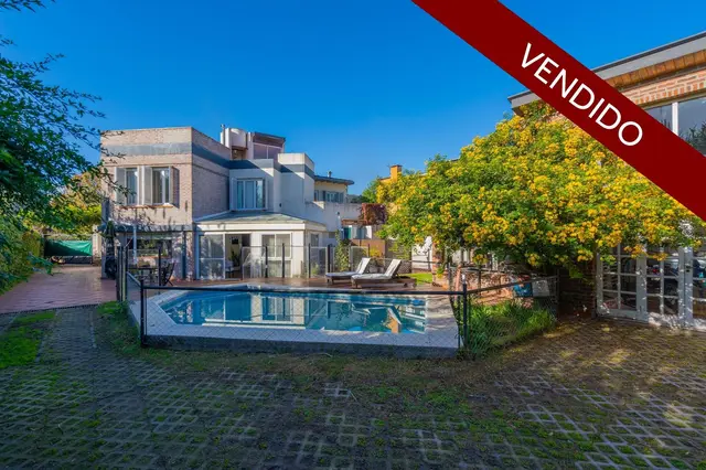 Casa de 9 ambientes en venta en SAN CARLOS