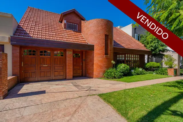 Casa de 4 ambientes en venta en LOS PINARES