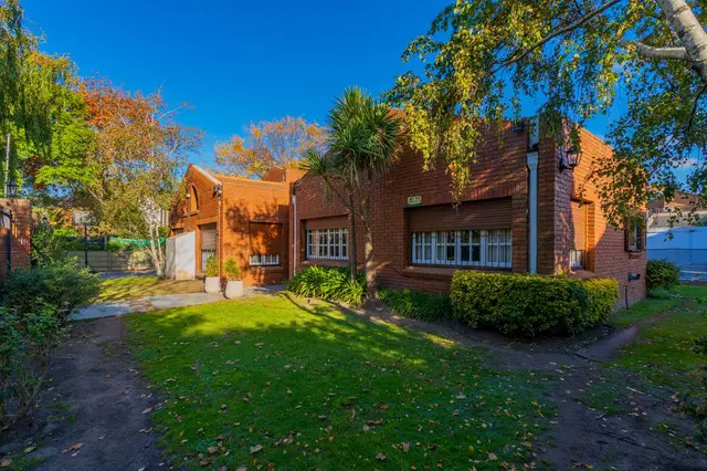 Casa de 5 ambientes en venta en PINOS DE ANCHORENA
