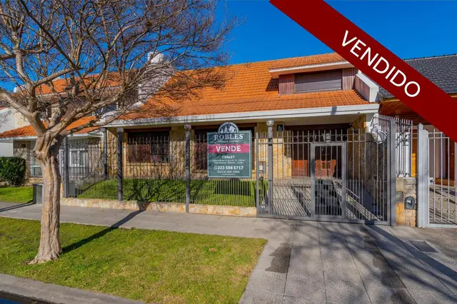 Casa de 7 ambientes en venta en PRIMERA JUNTA