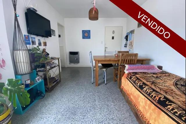 Departamento de 2 ambientes en venta en SAN JOSE