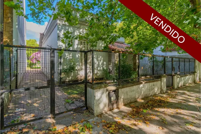 Casa de 3 ambientes en venta en LA PERLA