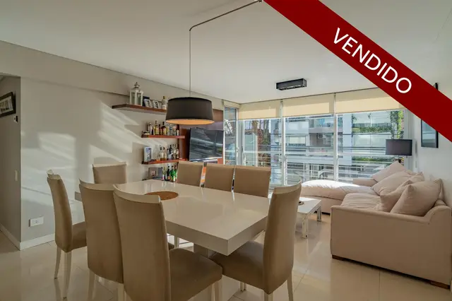 Departamento de 3 ambientes en venta en LOS TRONCOS