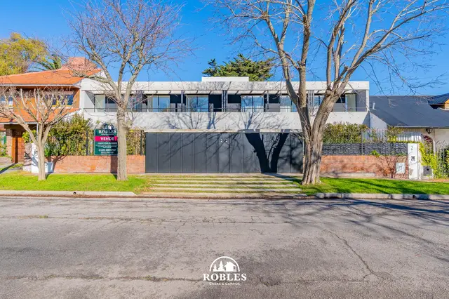 Casa de 4 ambientes en venta en SAN CARLOS