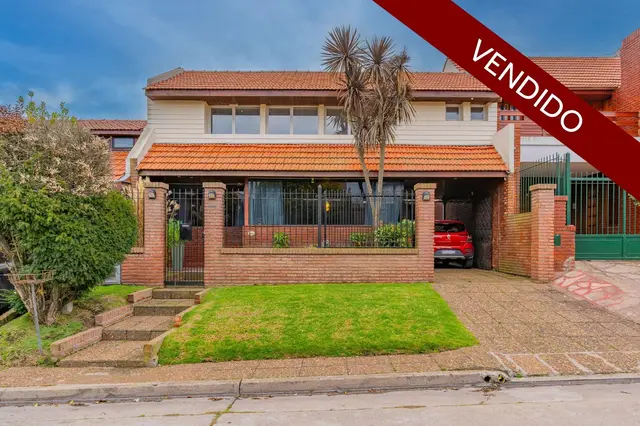Casa de 4 ambientes en venta en SAN CARLOS