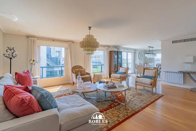 Departamento de 4 ambientes en venta en GENERAL ROCA