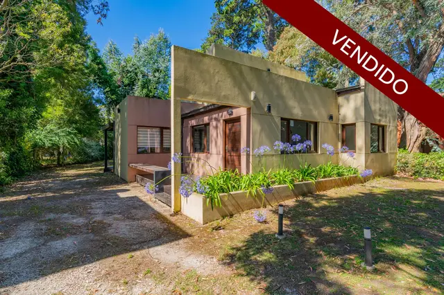 Casa de 4 ambientes en venta en BOSQUE PERALTA RAMOS
