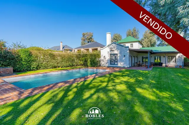 Casa de 5 ambientes en venta en Arenas del Sur