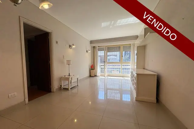 Departamento de 4 ambientes en venta en Centro