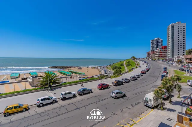 Departamento de 3 ambientes en venta en LA PERLA