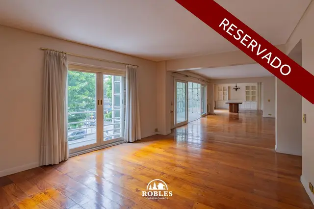Departamento de 4 ambientes en venta en Centro