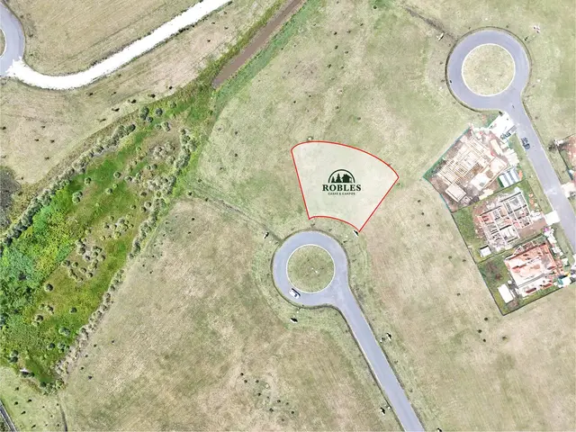 Terreno en venta en LOS ACANTILADOS