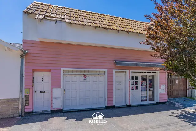 Local de 3 ambientes en venta en SAN JOSE