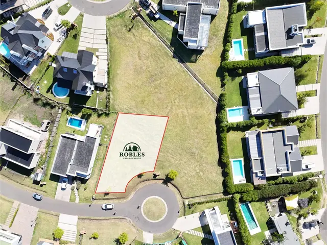 Terreno en venta en BOSQUE PERALTA RAMOS
