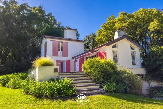 Casa de 5 ambientes en venta en Mar del Plata