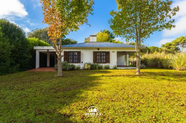 Casa de 3 ambientes en venta en Mar del Plata