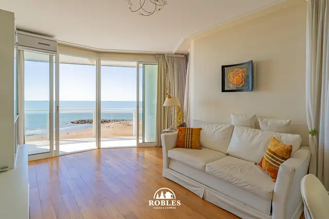 Departamento de 3 ambientes en venta en LA PERLA