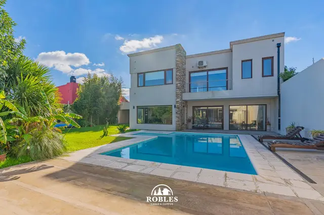 Casa de 5 ambientes en venta en ESTRADA JOSE MANUEL