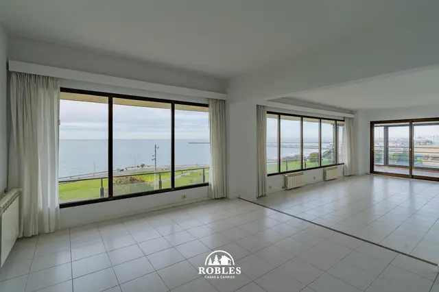 Departamento de 4 ambientes en venta en LOMAS DE STELLA MARIS