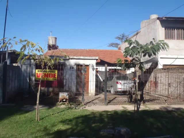 Casa de 3 ambientes en venta en FRAY LUIS BELTRAN