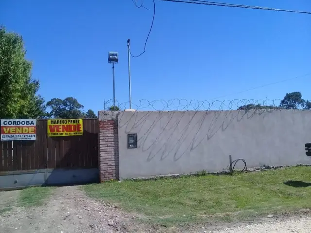 Casa de 3 ambientes en venta en Parque Peña