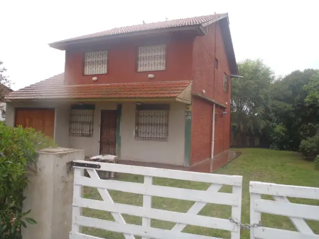 Casa de 2 ambientes en venta en PARQUE CAMET