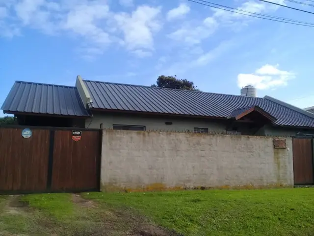 Casa de 4 ambientes en venta en Zacagnini