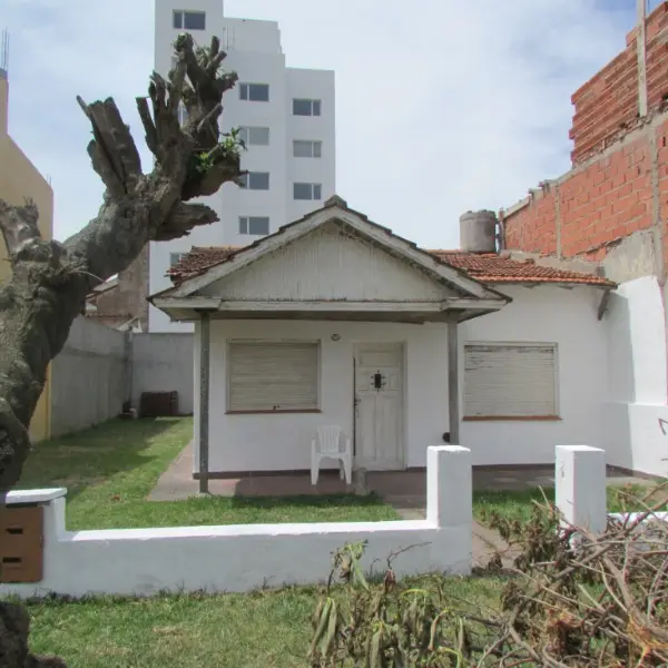 Casa de 3 ambientes en venta en CONSTITUCION