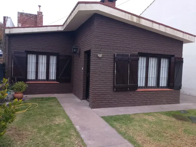 Casa de 3 ambientes en venta en Centro
