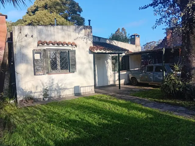 Casa de 3 ambientes en venta en FRAY LUIS BELTRAN
