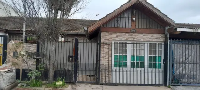 Casa de 3 ambientes en venta en VIRGEN DE LUJAN
