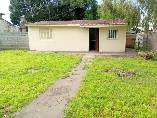 Casa de 2 ambientes en alquiler en Las Dalias