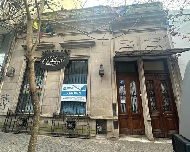 Casa de 5 ambientes en venta en Centro