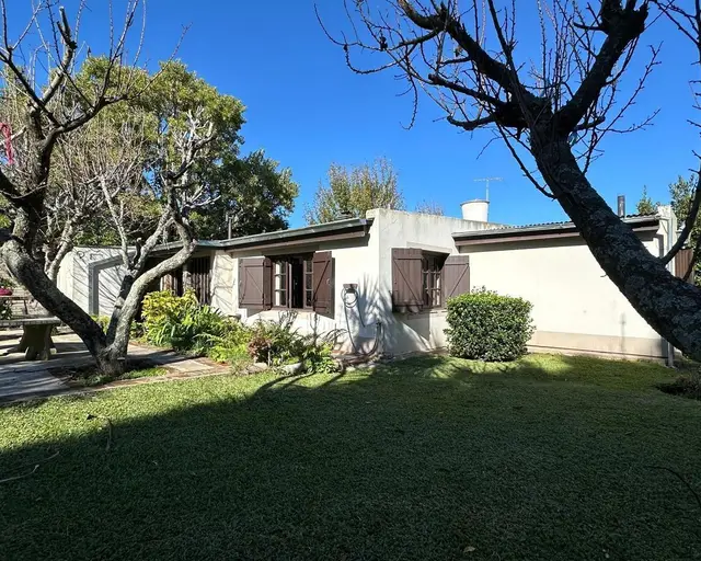 Casa de 3 ambientes en venta en LIBERTAD