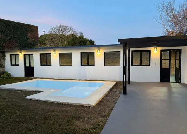 Casa de 3 ambientes en venta en LOS PINARES